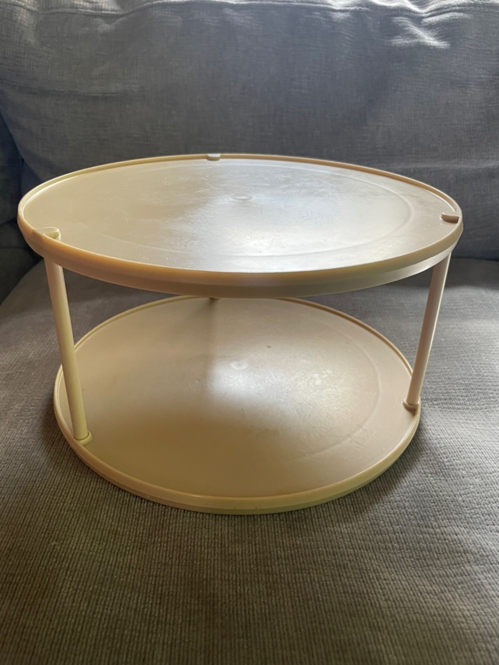 Vintage Rubbermaid Lazy Susan Turntable